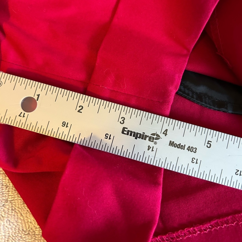 NWT Express vibrant hot pink cotton blend Shorts - Picture 7 of 9